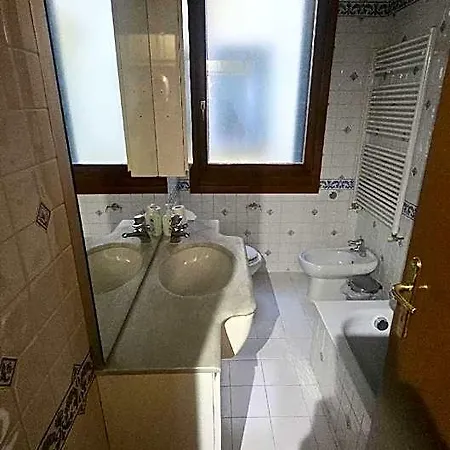 Gsb House